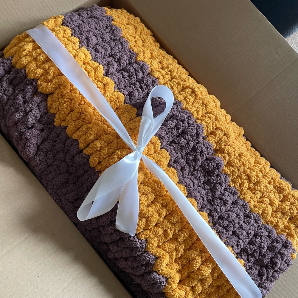 Chunky Hand Knit Blanket